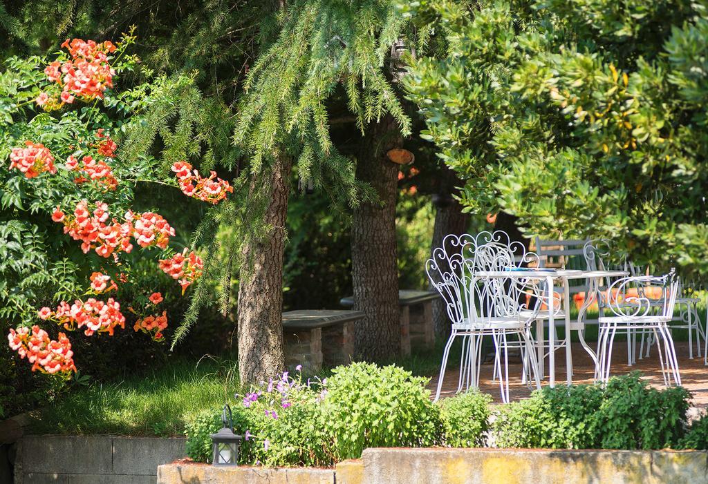 Agriturismo Albarossa Nizza Monferrato Exterior foto